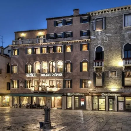 Hotel Scandinavia – Relais
