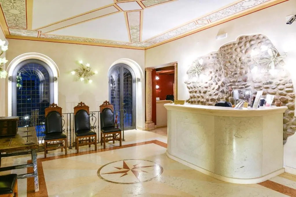 Residence ANTICO SAN ZENO centro storico