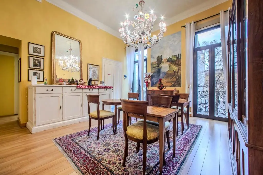 Casa Esvael – Historic Rooms in Verona City Center